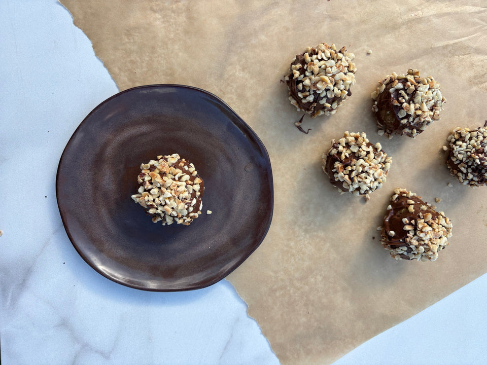 Ferrero Rocher Protein Balls: High-Protein Chocolate Snack with LØUCO