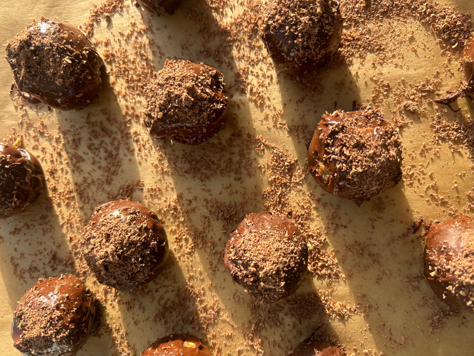 LØUCO High Protein Chocolate Bites: Easy No-Bake Healthy Snack Recipe