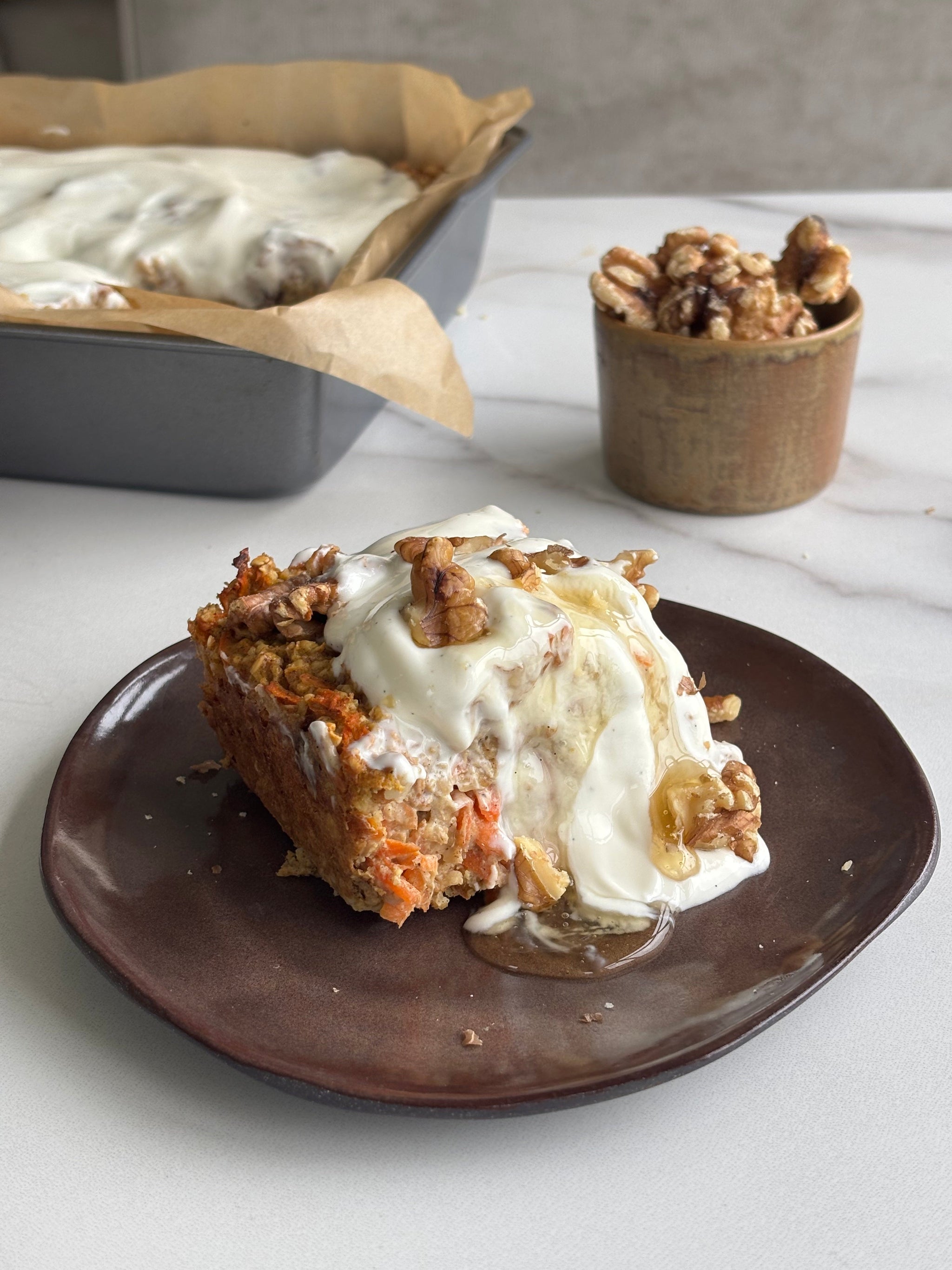 LØUCO Carrot Cake Baked Oats: High Protein & Fibre Breakfast Recipe