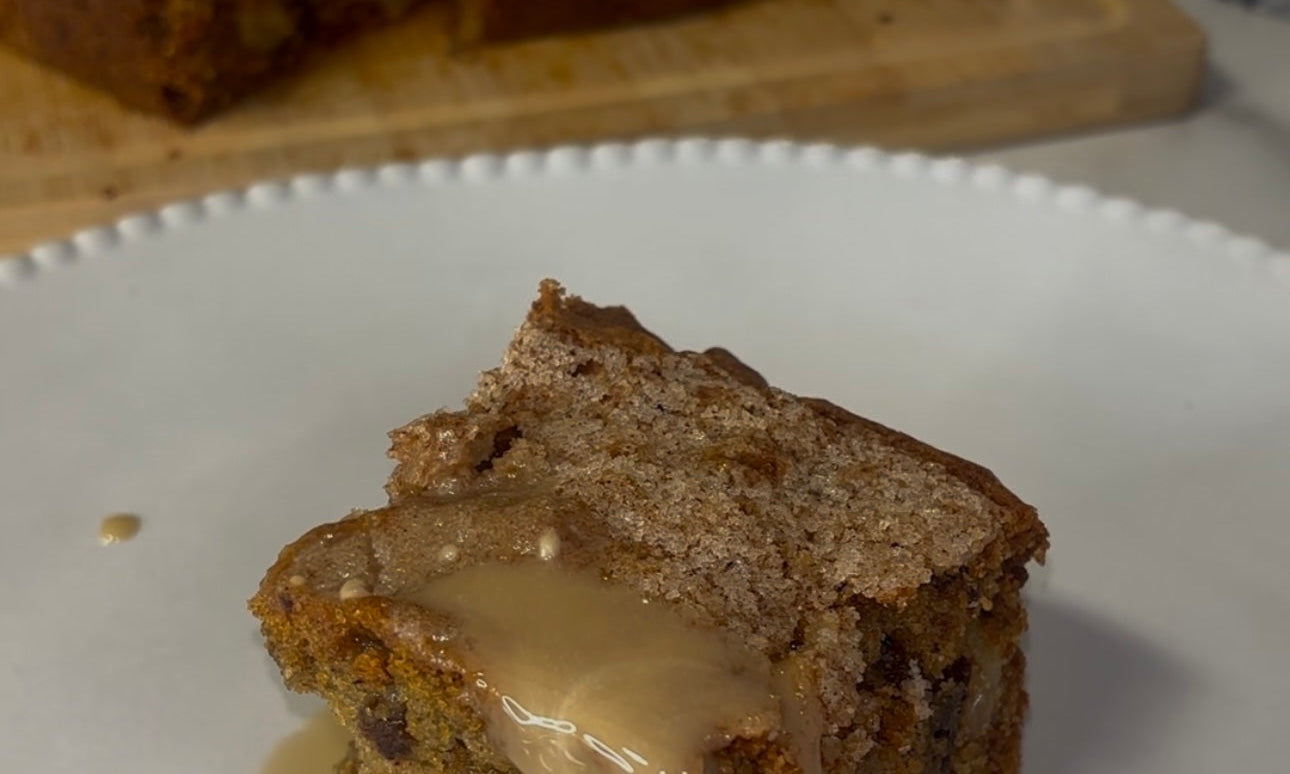 Olive Oil Apple Loaf Cake