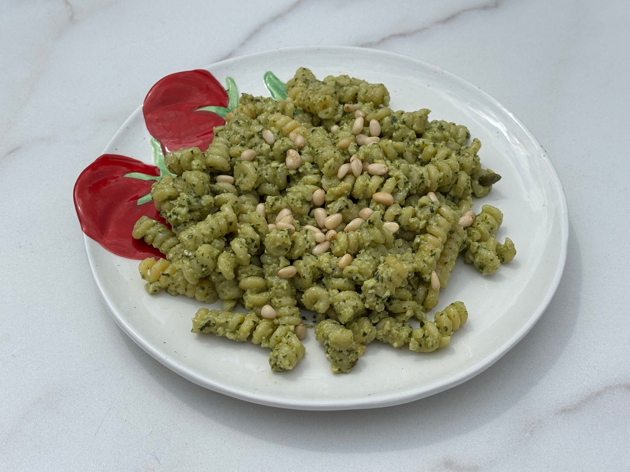 High Protein Pesto: A Spin On The Classic With 50g LØUCO Protein 
