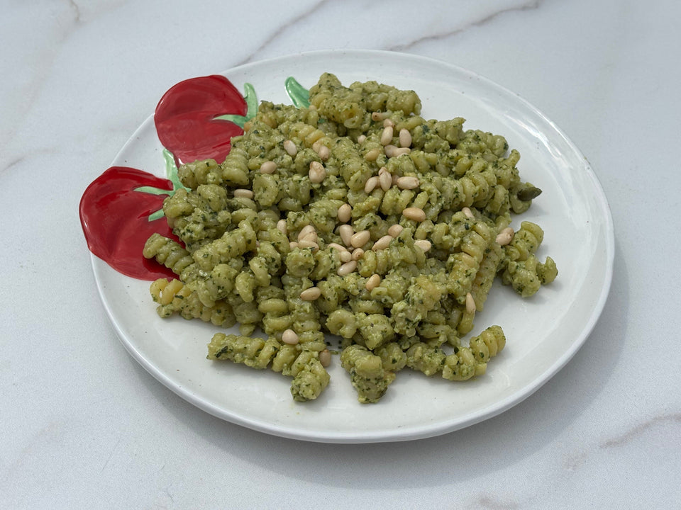 High Protein Pesto: A Spin On The Classic With 50g LØUCO Protein 