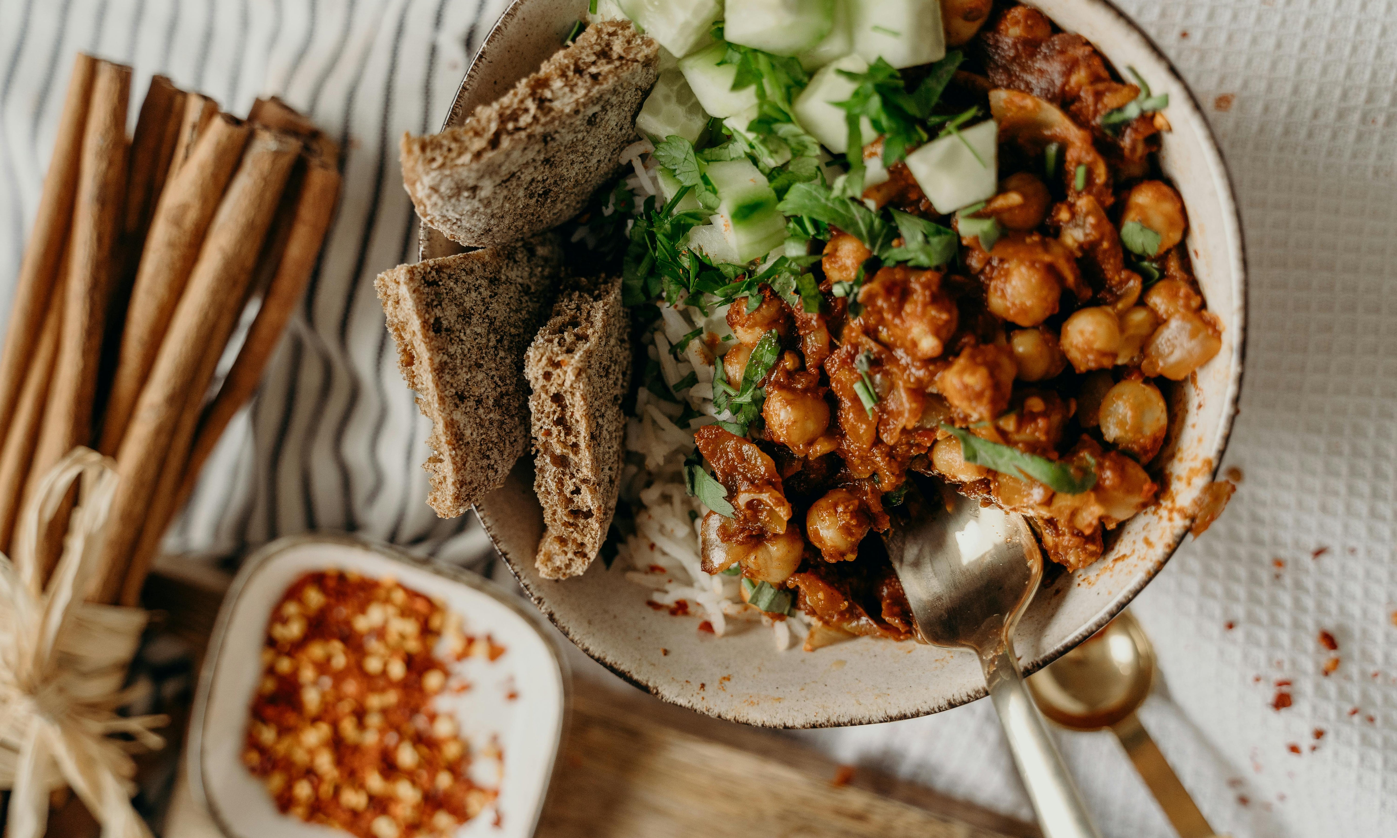 Fueling Your Strength: Why WHEN You Eat Protein, Not Just HOW Much, Matters for Women